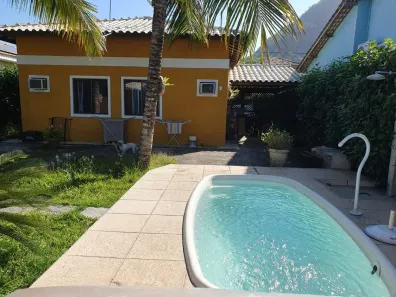 Casa de Condomínio com 2 Quartos à venda, 110m² no São José do Imbassaí, Maricá