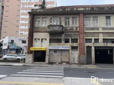 Imóvel Comercial à venda, 350m² no Centro Histórico, Porto Alegre