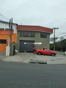 Galpão/Depósito/Armazém à venda, 328m² no Jardim Leocádia, Sorocaba