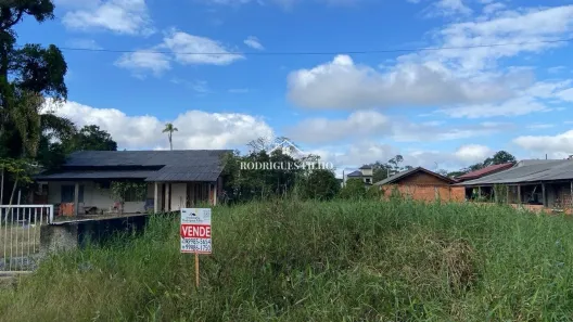 Lote/Terreno à venda, 384m² no Continental, Itapoá
