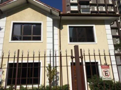 Casa com 3 Quartos para alugar, 202m² no Perdizes, São Paulo