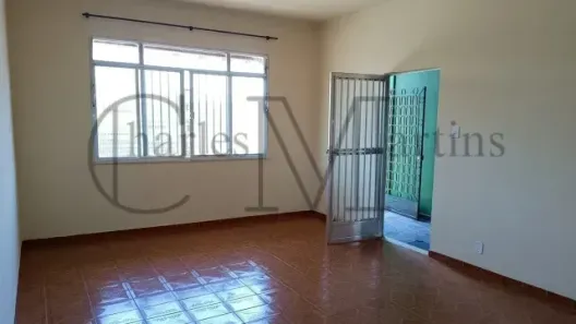 Sobrado com 2 Quartos para alugar, 189m² no Padre Miguel, Rio de Janeiro
