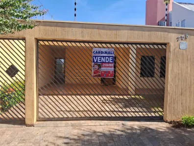 Imóvel Comercial com 3 Quartos à venda, 180m² no Vila Independência, Araraquara