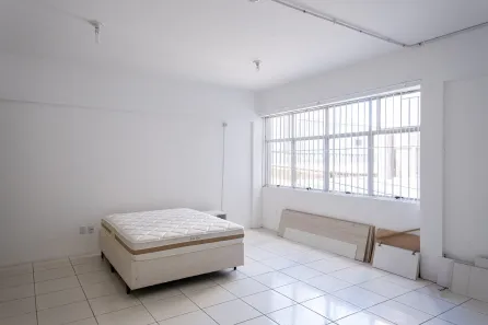 Sala Comercial para alugar, 42m² no Centro, Pelotas