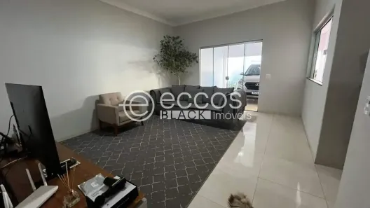 Casa com 3 Quartos à venda, 191m² no Bosque dos Buritis, Uberlândia