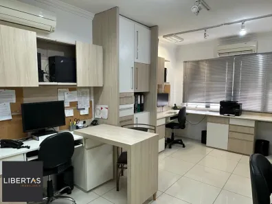 Sala Comercial com 1 Quarto à venda, 32m² no Centro Histórico, Porto Alegre