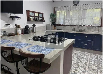 Casa de Condomínio com 4 Quartos à venda, 340m² no Alphaville, Santana de Parnaíba