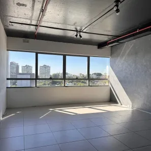 Sala Comercial para alugar, 37m² no Chácara das Pedras, Porto Alegre