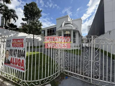 Prédio Comercial para alugar, 1900m² no Batista Campos, Belém