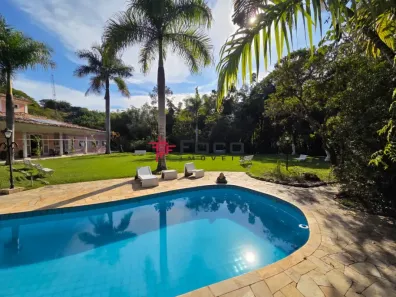Fazenda/Sítio com 6 Quartos à venda, 379m² no Vila Modesto, Paraibuna