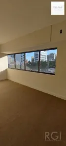 Sala Comercial com 1 Quarto à venda, 34m² no Rio Branco, Porto Alegre