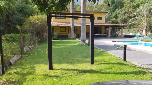 Fazenda/Sítio com 3 Quartos à venda, 800m² no Recanto dos Palmares, Atibaia