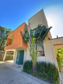 Casa com 3 Quartos à venda, 202m² no Camburi, São Sebastião