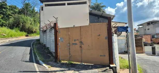 Galpão/Depósito/Armazém para alugar, 300m² no Cariocas, Nova Lima
