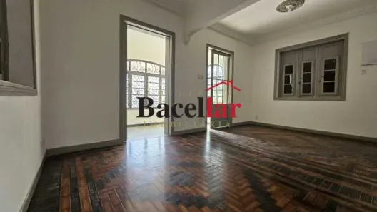 Casa com 4 Quartos para alugar, 110m² no Grajaú, Rio de Janeiro