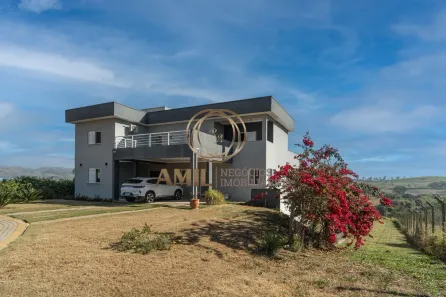 Sobrado com 4 Quartos para alugar, 565m² no Condomínio Terras de Santa Mariana, Caçapava