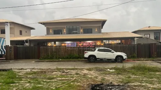 Casa de Condomínio com 4 Quartos à venda, 350m² no Olivença, Ilhéus