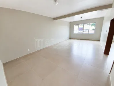 Apartamento com 4 Quartos para alugar, 130m² no Centro, Jaraguá do Sul