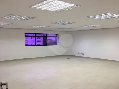 Prédio Comercial à venda, 450m² no Barra Funda, São Paulo