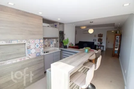 Apartamento com 3 Quartos à venda, 113m² no Chácara das Pedras, Porto Alegre