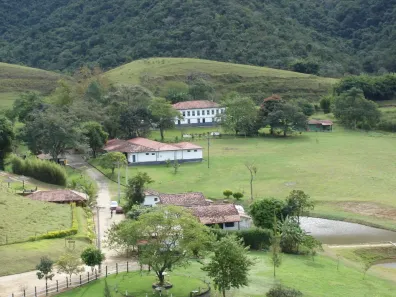 Fazenda/Sítio com 23 Quartos à venda, 1333100m² no Área Rural de Piquete, Piquete