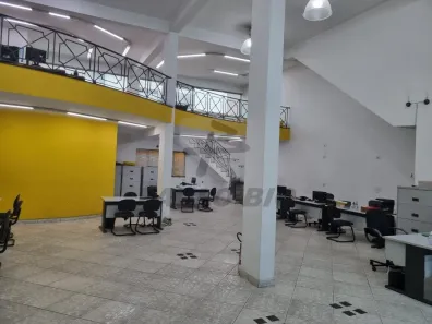 Galpão/Depósito/Armazém para alugar, 240m² no Casa Branca, Santo André