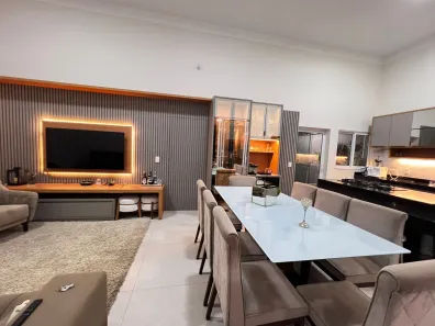 Casa com 3 Quartos à venda, 200m² no Jardim Piratininga, Franca
