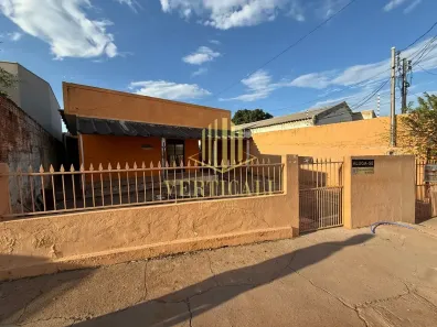 Casa com 2 Quartos para alugar, 10m² no Cidade Alta, Cuiabá