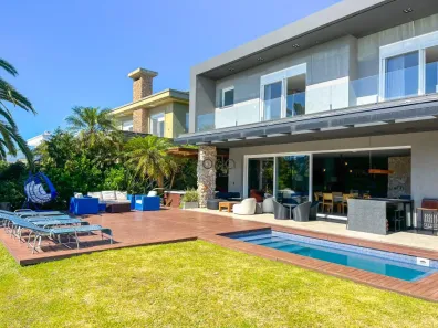 Casa de Condomínio com 5 Quartos à venda, 474m² no XANGRI-LÁ, Xangri-lá