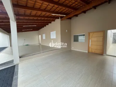 Casa com 4 Quartos para alugar, 346m² no Tibery, Uberlândia