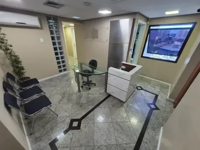 Sala Comercial com 7 Quartos à venda, 200m² no Santa Lúcia, Vitória