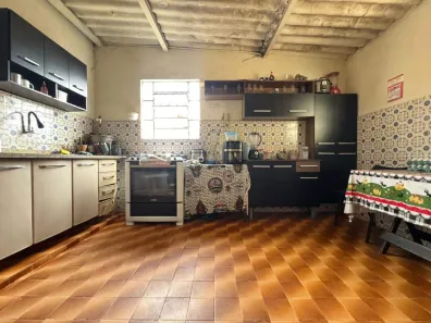 Casa com 3 Quartos à venda, 75m² no Tirol (Barreiro), Belo Horizonte