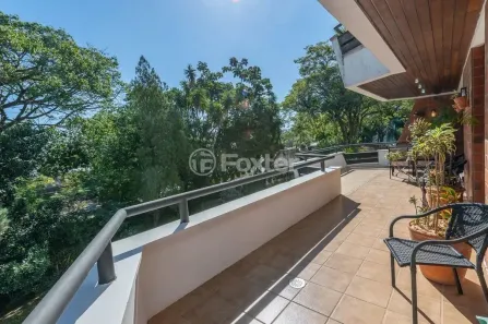 Apartamento com 4 Quartos à venda, 223m² no Jardim do Salso, Porto Alegre