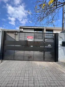 Casa com 3 Quartos à venda, 139m² no Jardim Aurora, Maringá