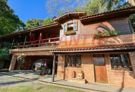 Casa com 3 Quartos à venda, 300m² no Caraguatá, Mairiporã