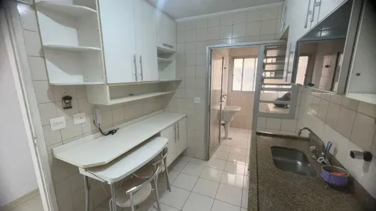 Apartamento com 2 Quartos à venda, 55m² no Jardim Cláudia, São Paulo