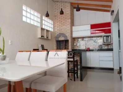 Casa com 2 Quartos à venda, 128m² no Tulipas, Jundiaí