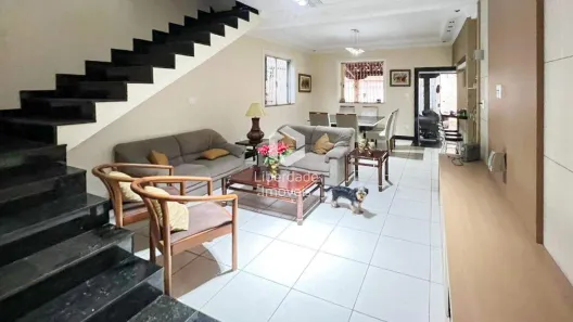 Casa com 3 Quartos à venda, 309m² no Parque Xangri-Lá, Contagem