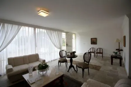Sobrado com 4 Quartos à venda, 388m² no Sumaré, São Paulo