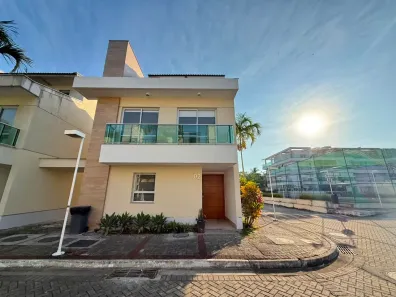 Casa de Condomínio com 5 Quartos para alugar, 208m² no Recreio dos Bandeirantes, Rio de Janeiro