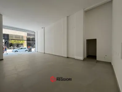 Sala Comercial para alugar, 96m² no Nações, Balneário Camboriú