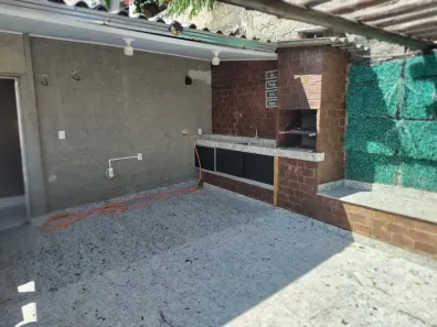 Casa com 2 Quartos para alugar, 120m² no União, Belo Horizonte