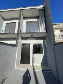 Sobrado com 2 Quartos à venda, 69m² no Comasa, Joinville