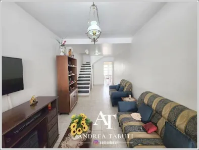 Sobrado com 2 Quartos à venda, 98m² no Cidade Intercap, Taboão da Serra