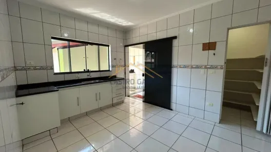 Casa com 2 Quartos para alugar, 294m² no Vila Belvedere, Americana