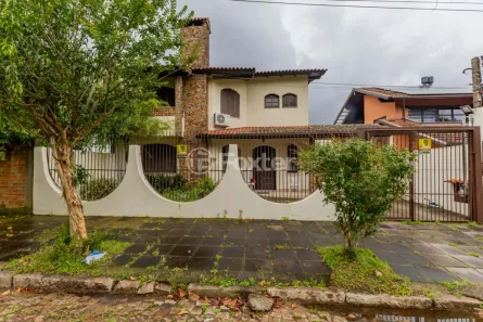 Casa com 4 Quartos à venda, 300m² no Jardim Sabará, Porto Alegre