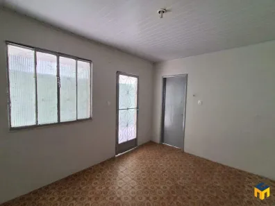 Casa com 1 Quarto para alugar, 35m² no Padre Miguel, Rio de Janeiro