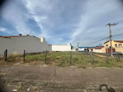 Lote/Terreno à venda, 300m² no Jardim São Paulo, Rio Claro