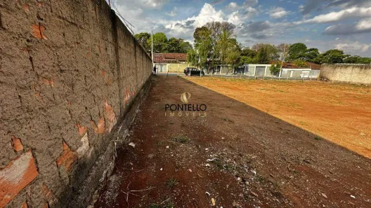 para alugar, 360m² no Vale das Palmeiras, Sete Lagoas