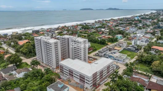 Apartamento com 2 Quartos à venda, 50m² no Centro, Itapoá